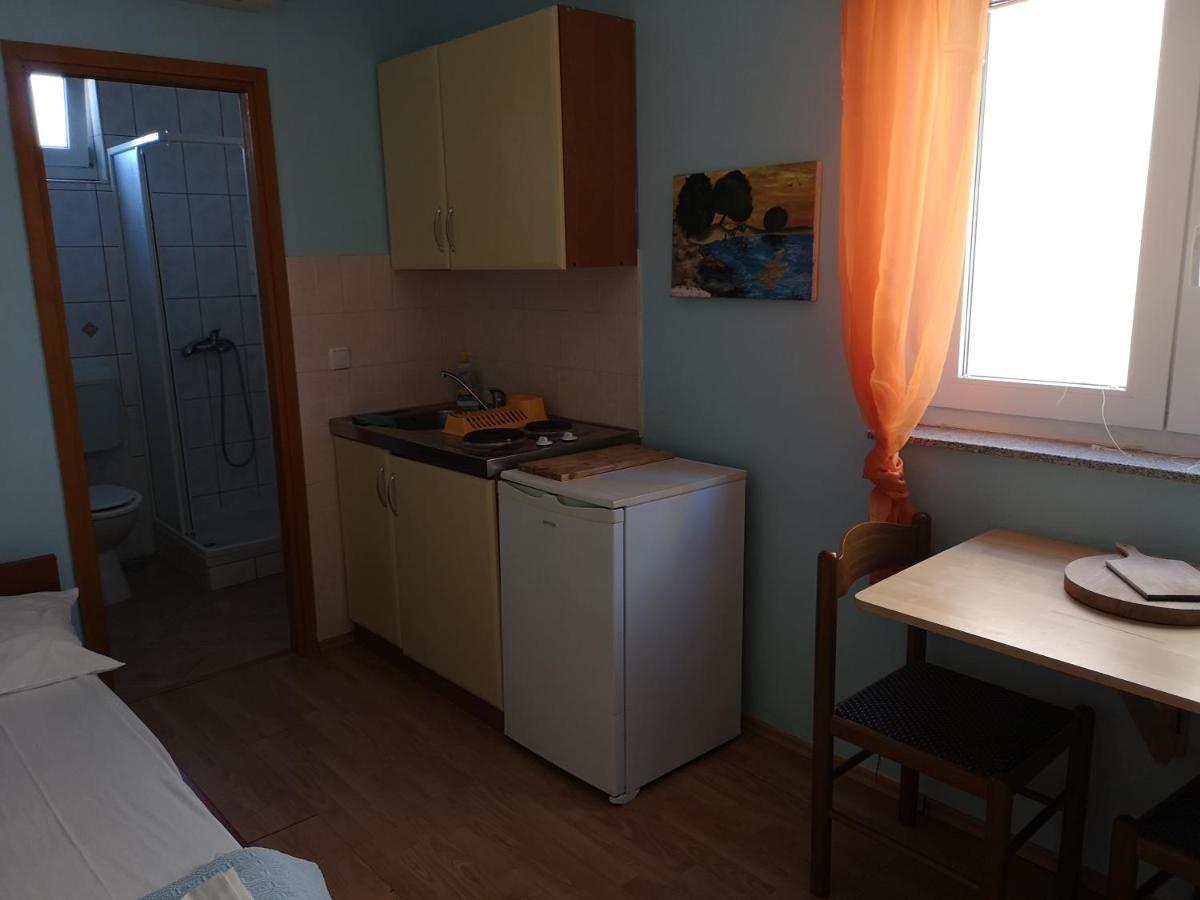 Apartments With A Parking Space Lopar, Rab - 16680 Luaran gambar
