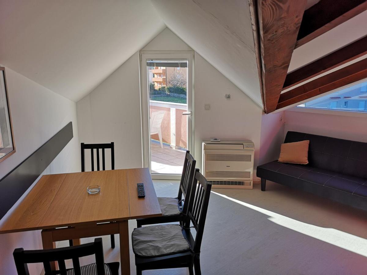 Apartments With A Parking Space Lopar, Rab - 16680 Luaran gambar