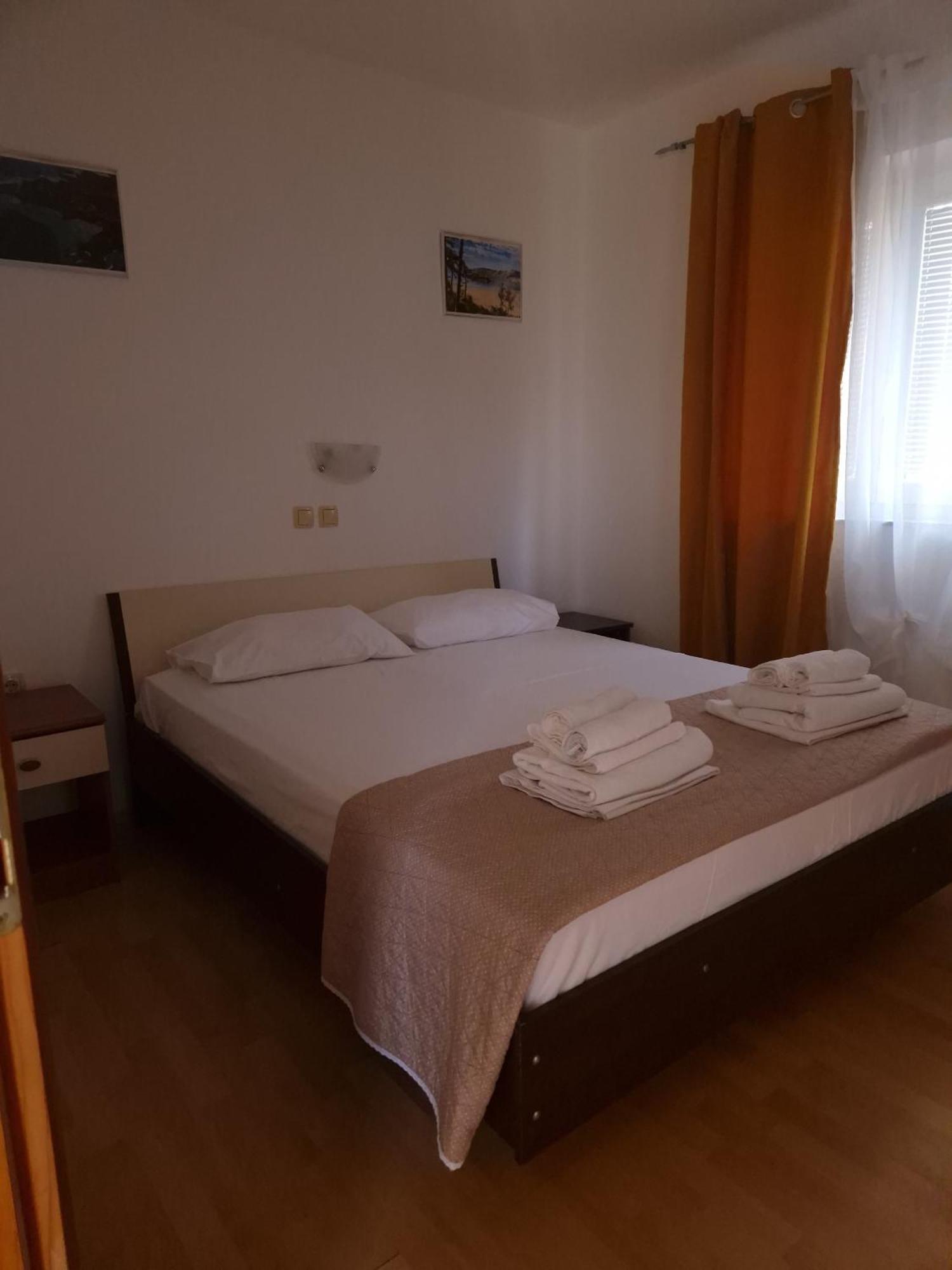 Apartments With A Parking Space Lopar, Rab - 16680 Luaran gambar