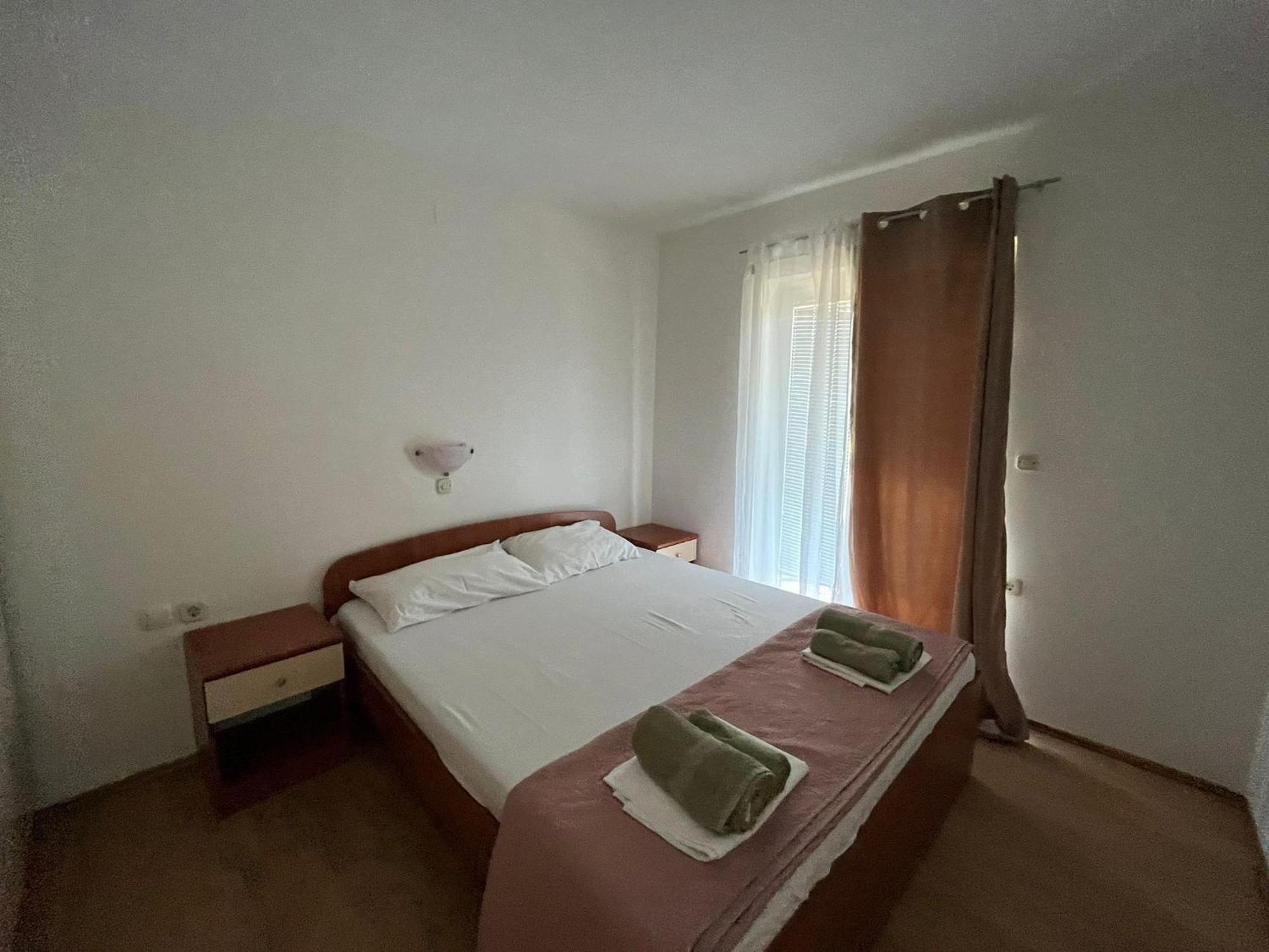 Apartments With A Parking Space Lopar, Rab - 16680 Luaran gambar